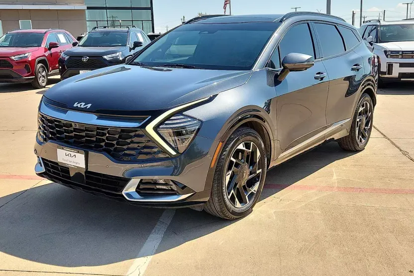 2023 Kia Sportage photo 1