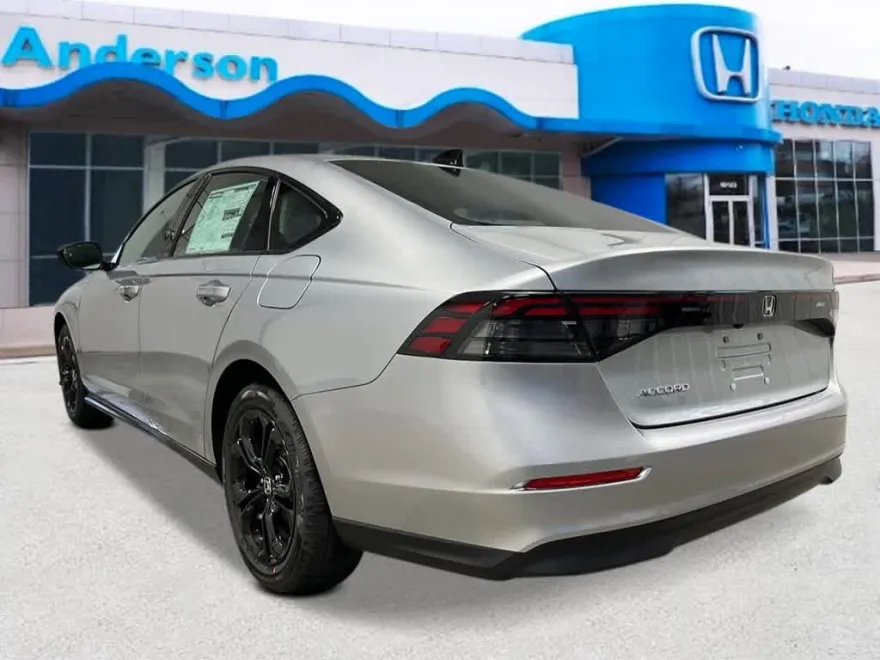 2025 Honda Accord SE photo 1