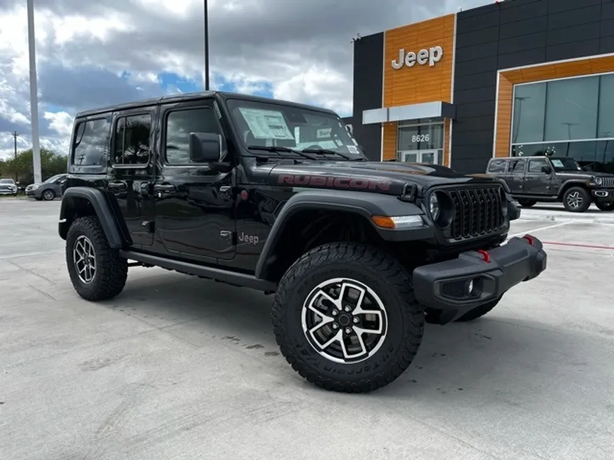 2025 Jeep Wrangler Rubicon photo 1