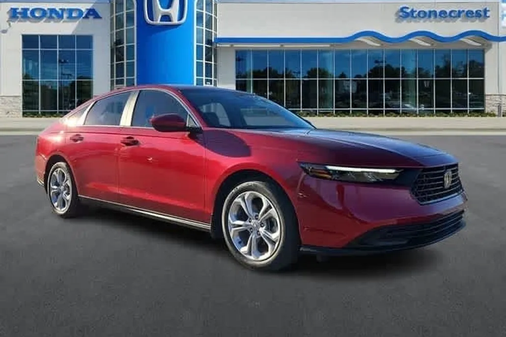2025 Honda Accord LX photo 1