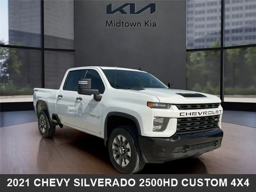 2021 Chevrolet Silverado 2500HD Custom photo 1