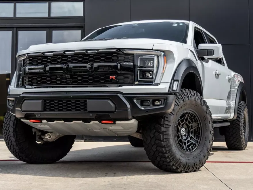 2023 Ford F-150 Raptor photo 1