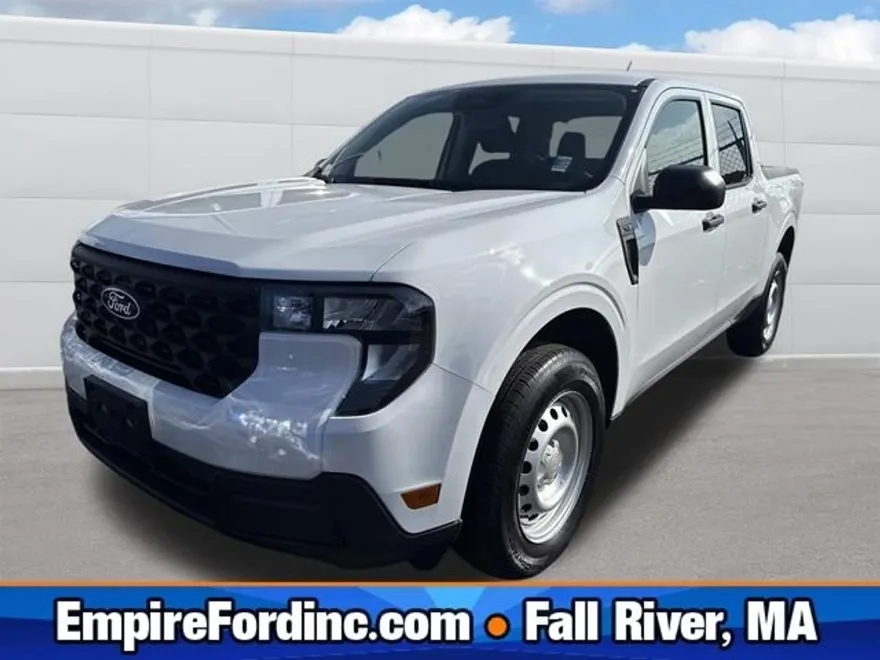 2025 Ford Maverick XL photo 1