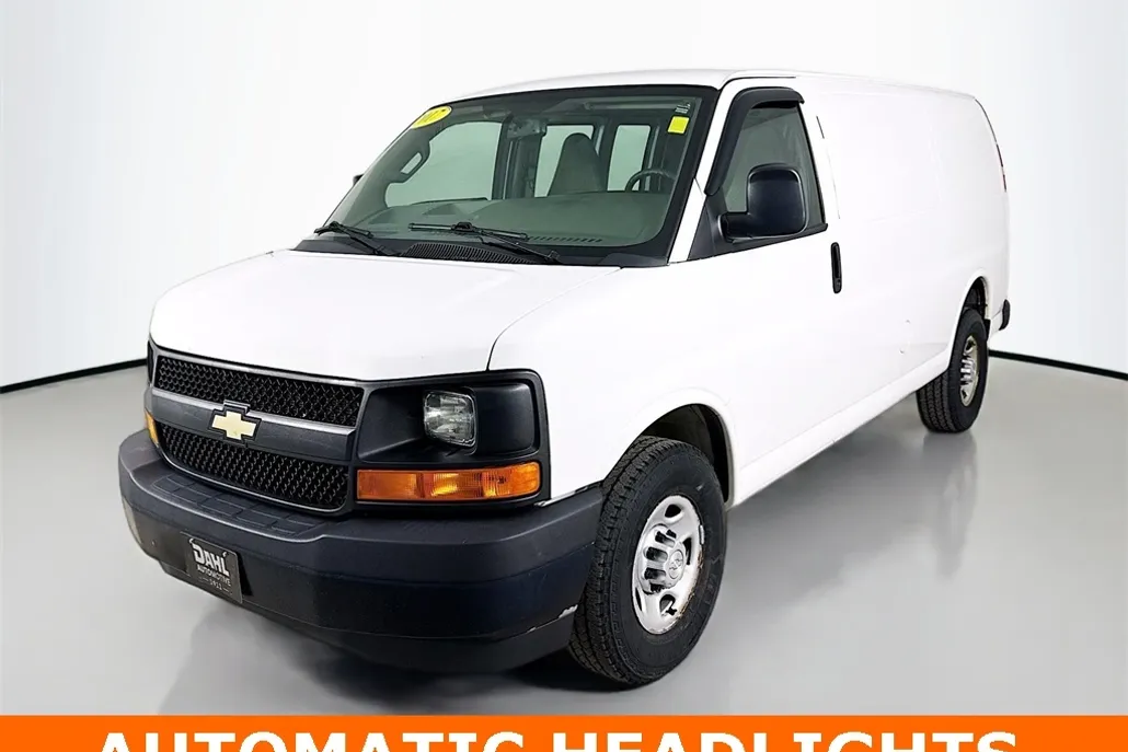 2017 Chevrolet Express 2500 Work Van photo 1