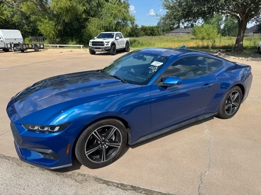 2024 Ford Mustang EcoBoost photo 1