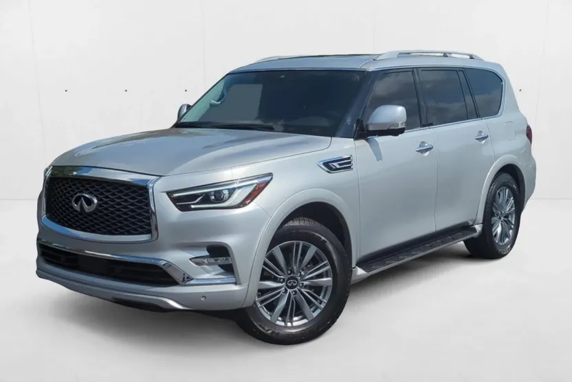 2021 Infiniti QX80 Luxe photo 1