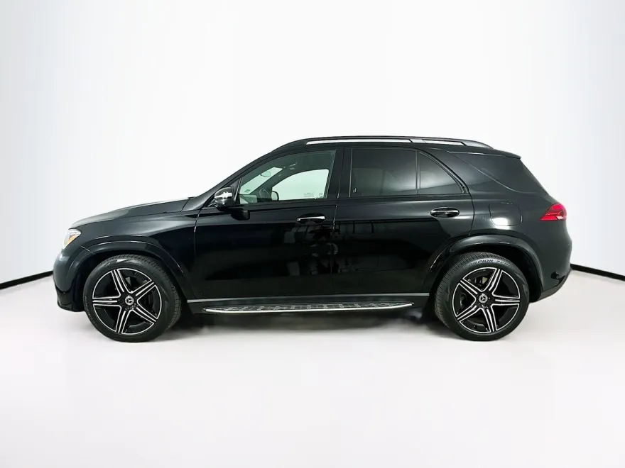 2025 Mercedes Benz GLE 450e 4MATIC photo 1