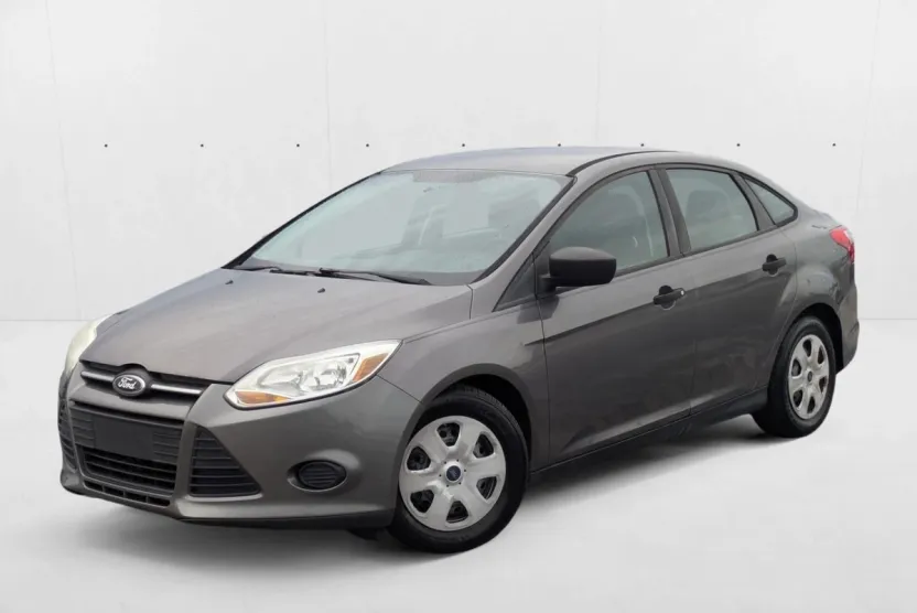 2013 Ford Focus S photo 1