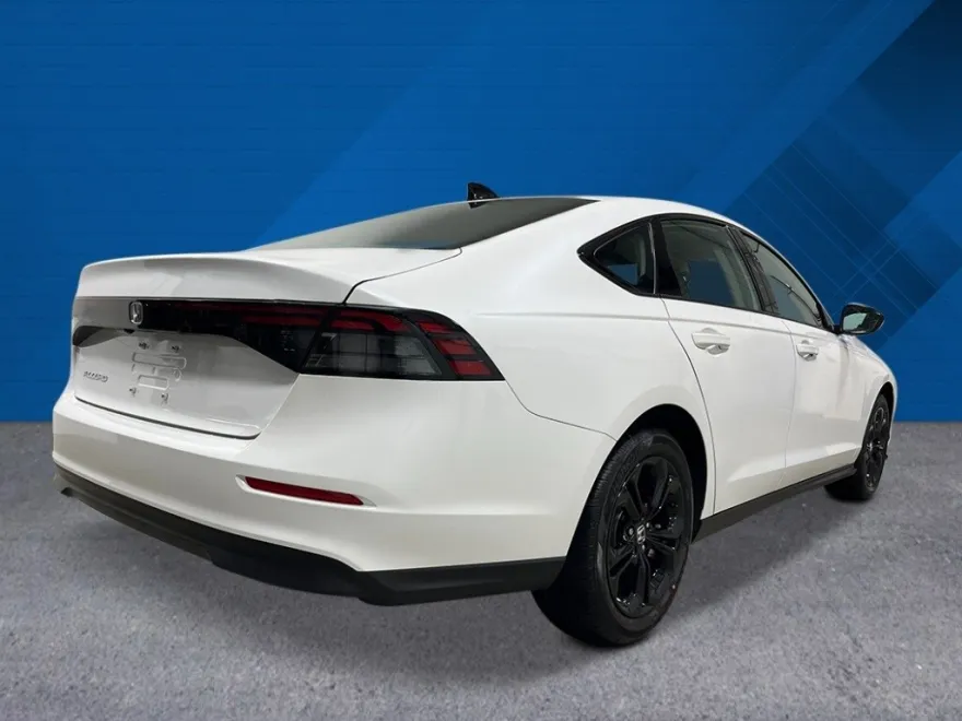 2025 Honda Accord SE photo 1