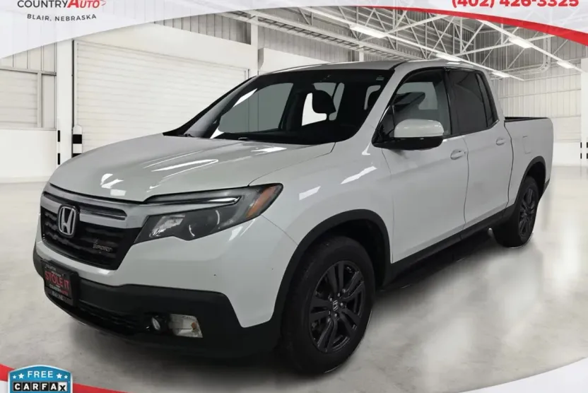 2019 Honda Ridgeline Sport photo 1