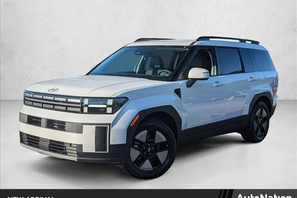2026 Hyundai Santa Fe SEL photo 1