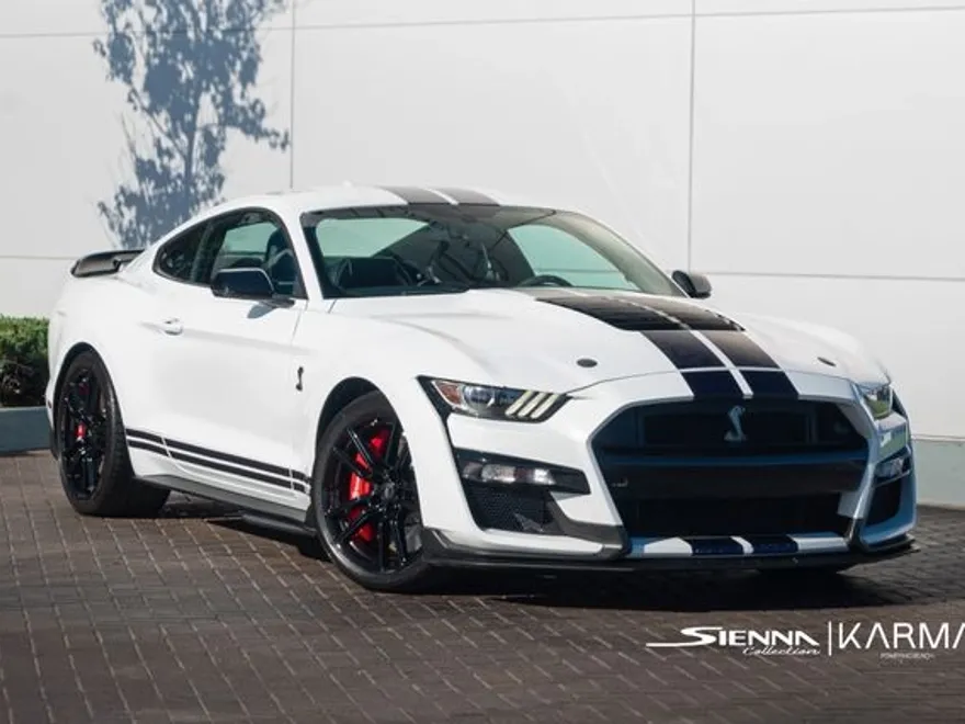 2022 Ford Mustang Shelby GT500 photo 1