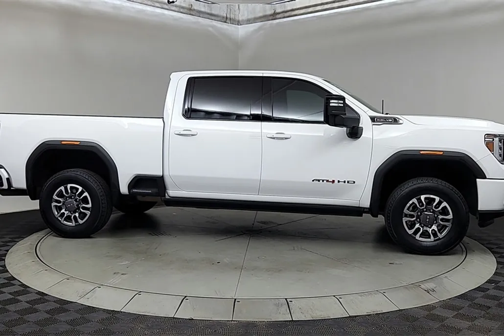 2022 Gmc Sierra HD AT4 photo 1