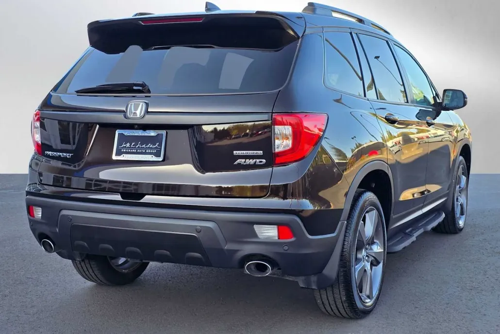 2020 Honda Passport Touring photo 1