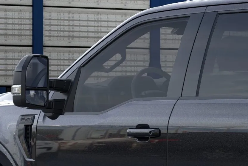 2025 Ford F-150 Lariat photo 18