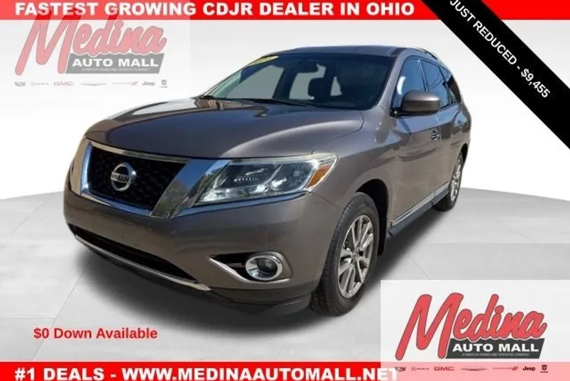 2014 Nissan Pathfinder SL photo 1