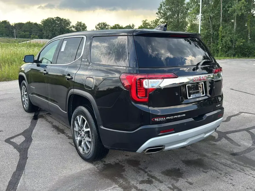 2022 Gmc Acadia SLE photo 1