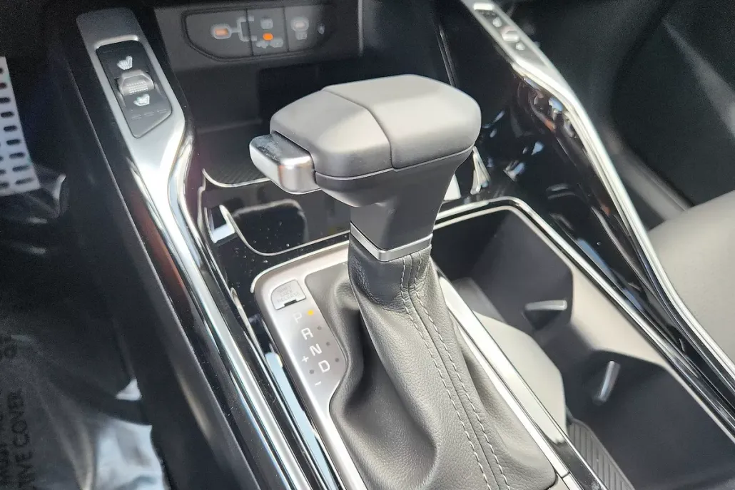 2025 Kia Sorento SX photo 1