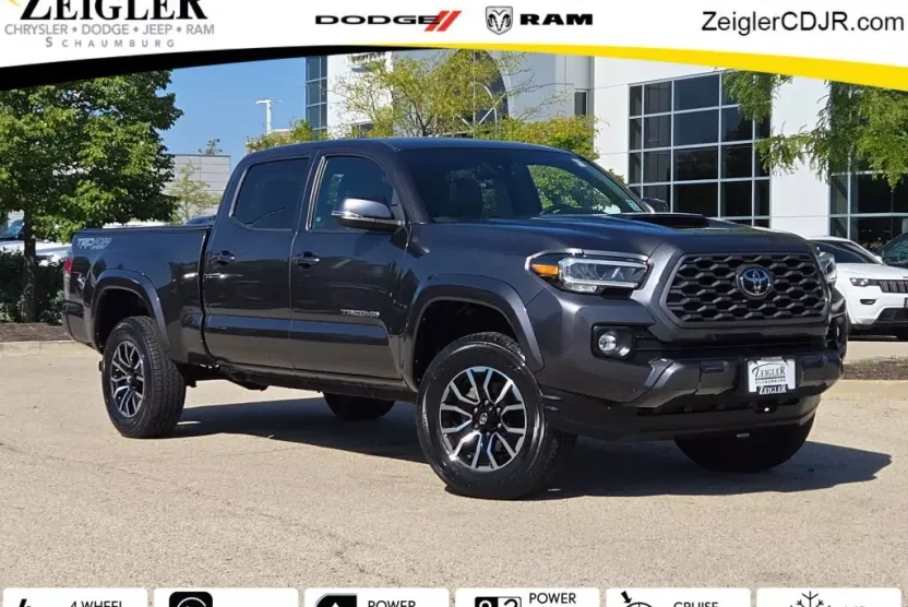 2020 Toyota Tacoma TRD Sport photo 1