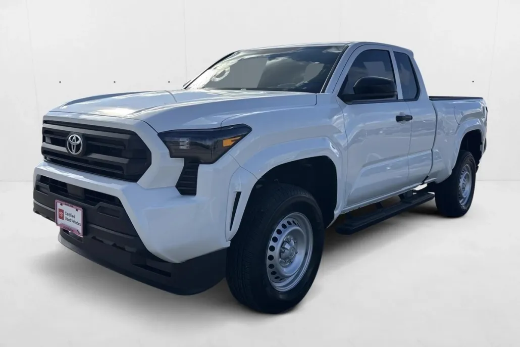 2025 Toyota Tacoma SR 4x4 XtraCab photo 1