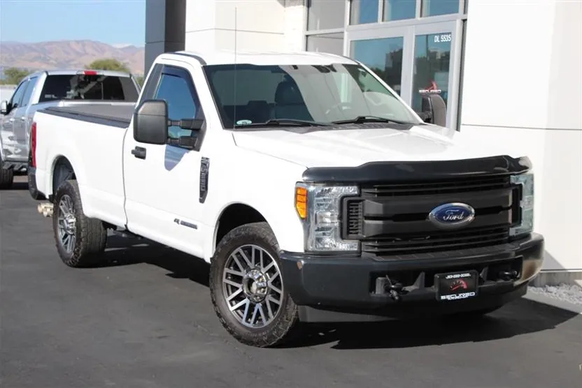 2017 Ford F-250 XL photo 1