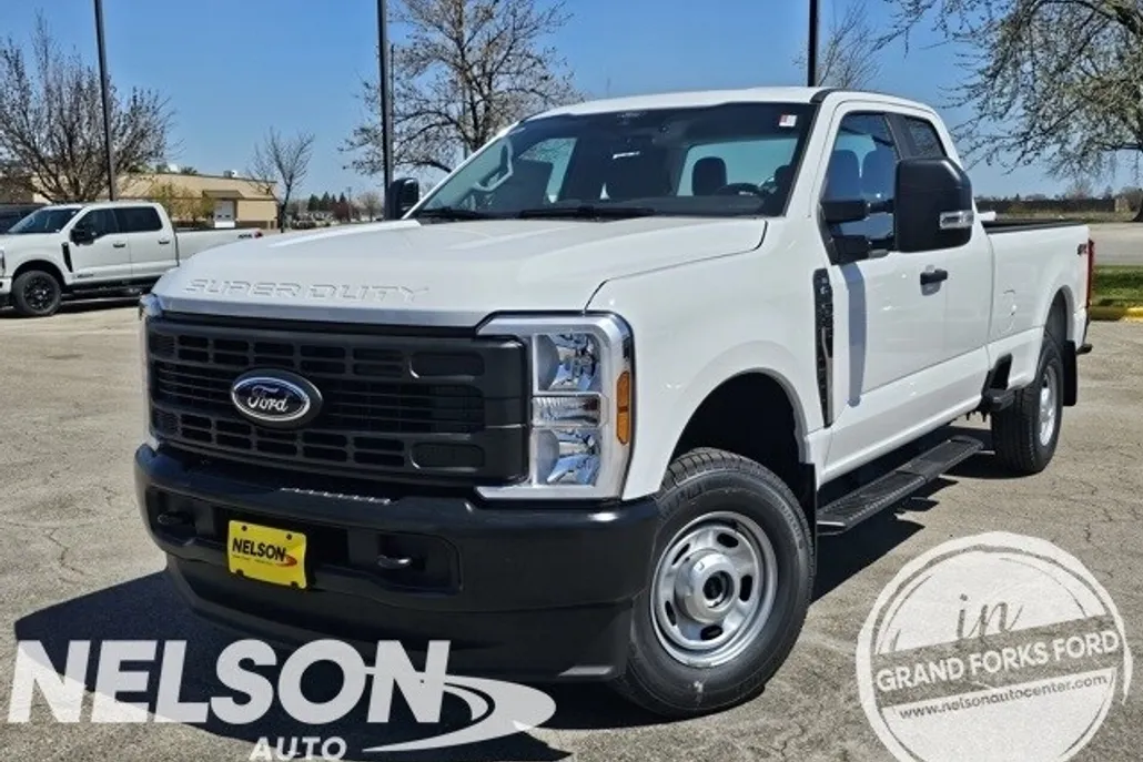2025 Ford F-350 photo 1