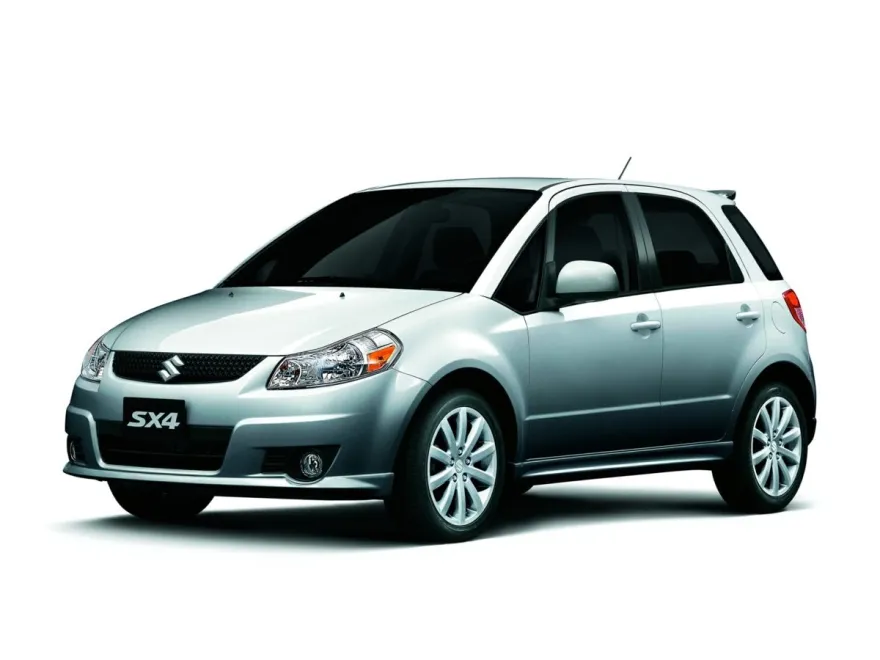 2012 Suzuki SX4 photo 1