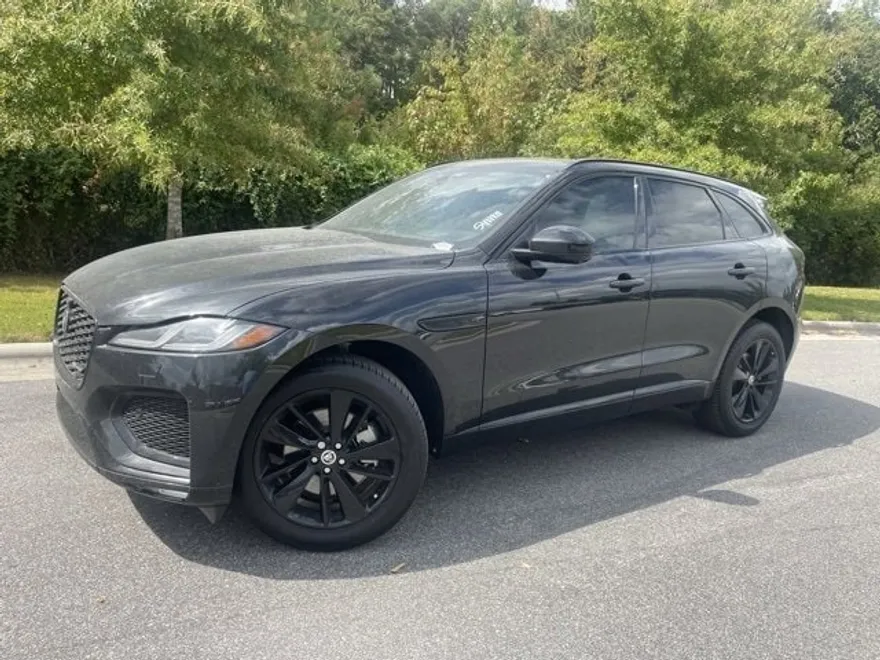 2025 Jaguar F-PACE P250 R-Dynamic S photo 1