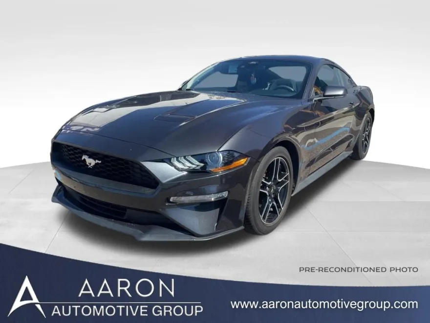 2022 Ford Mustang EcoBoost photo 1