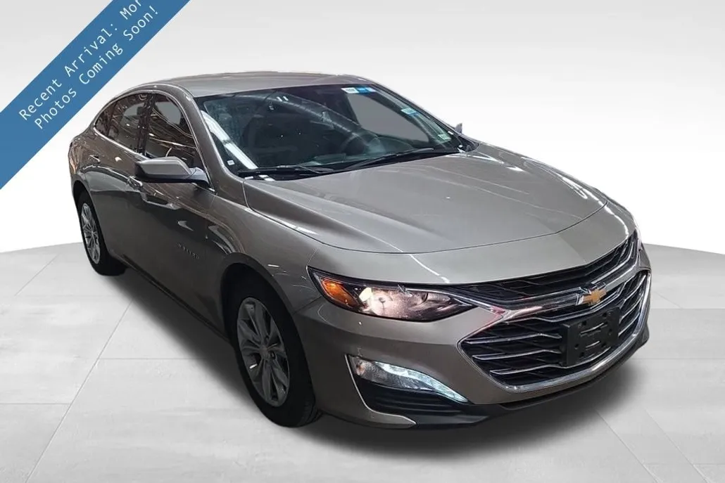2024 Chevrolet Malibu 1LT photo 1