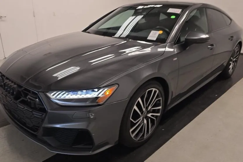 2024 Audi A7 55 Premium Plus photo 1