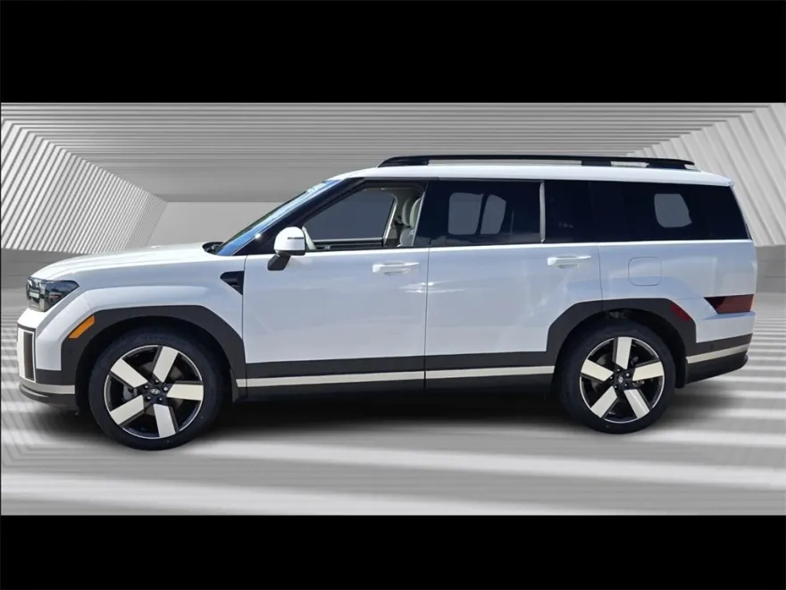 2024 Hyundai Santa Fe Limited photo 1