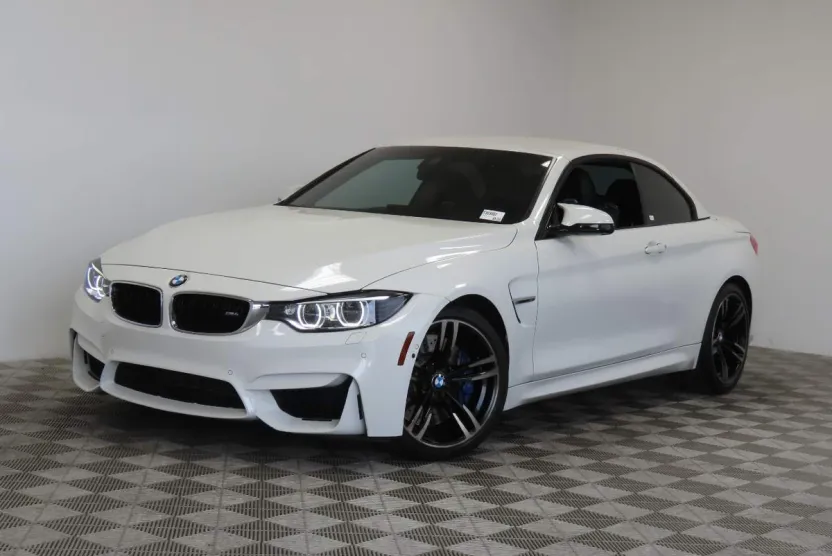 2016 Bmw M4 4-Series photo 1
