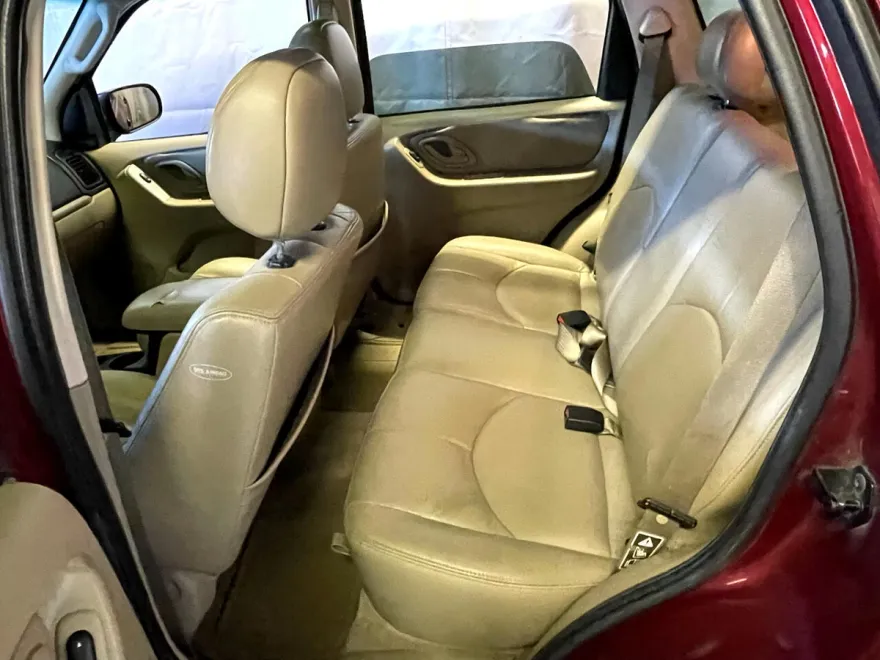 2003 Mazda Tribute ES photo 21