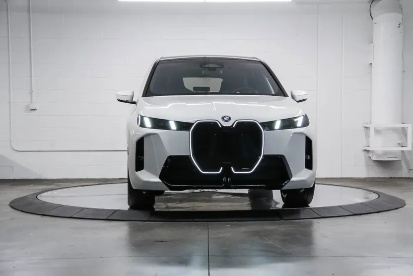 2026 Bmw iX photo 1