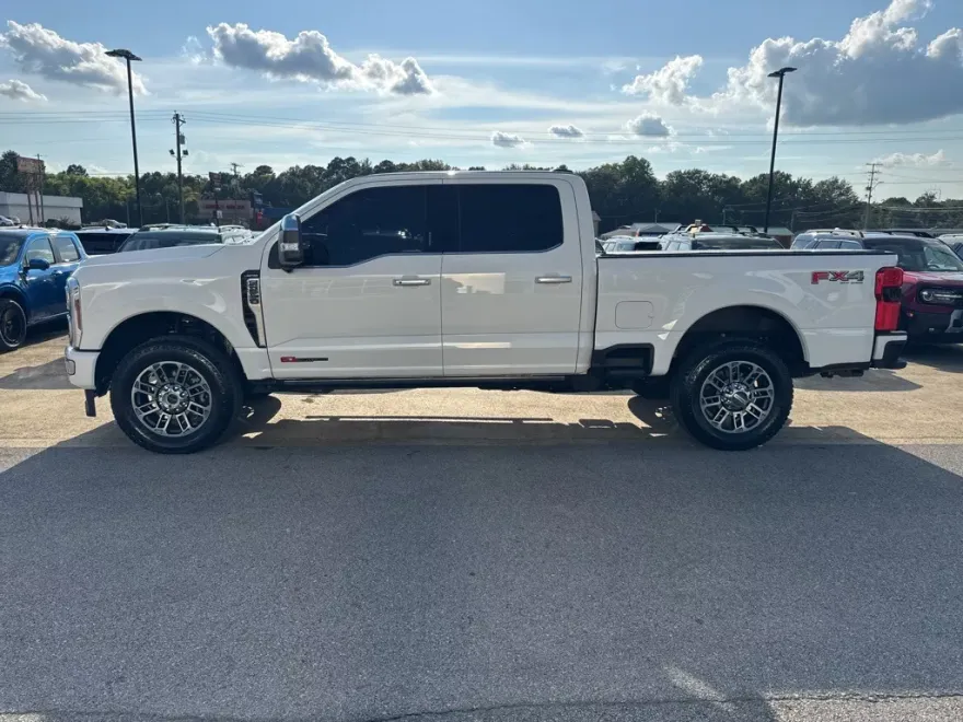 2024 Ford F-250 Limited photo 1