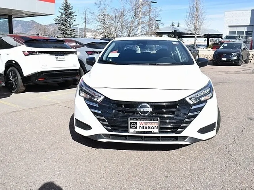 2025 Nissan Versa 1.6 S photo 1