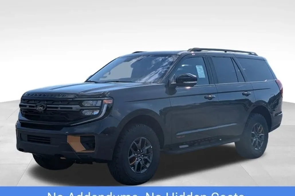 2025 Ford Expedition photo 1
