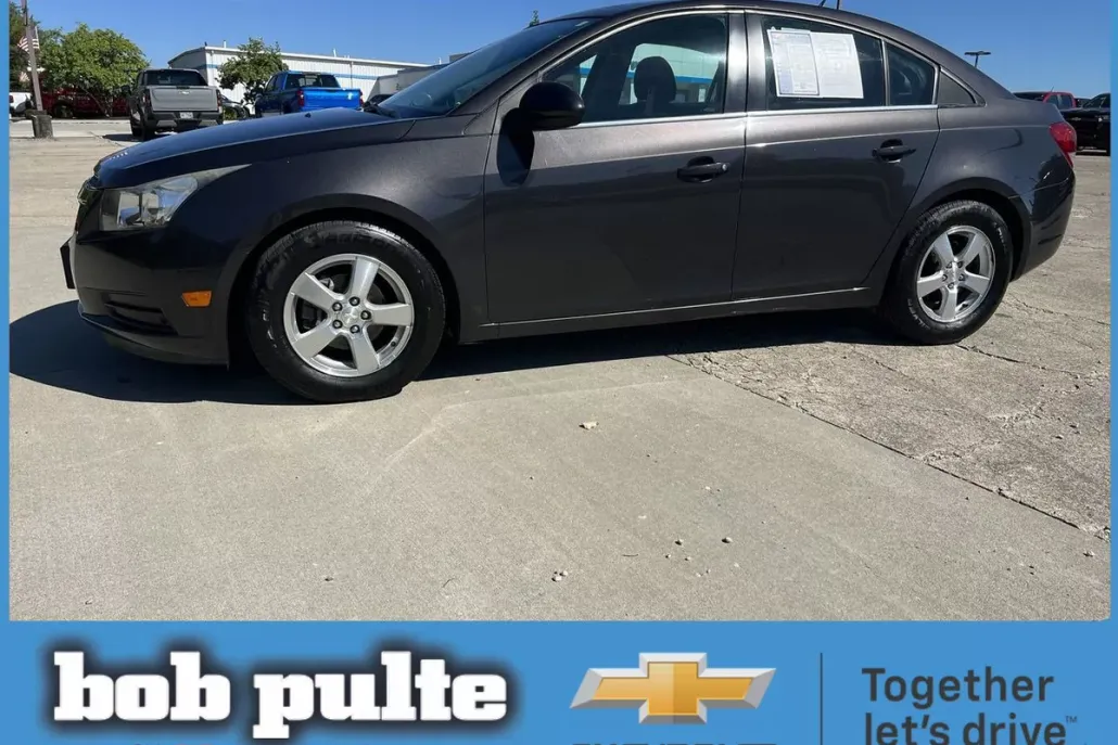 2014 Chevrolet Cruze photo 1