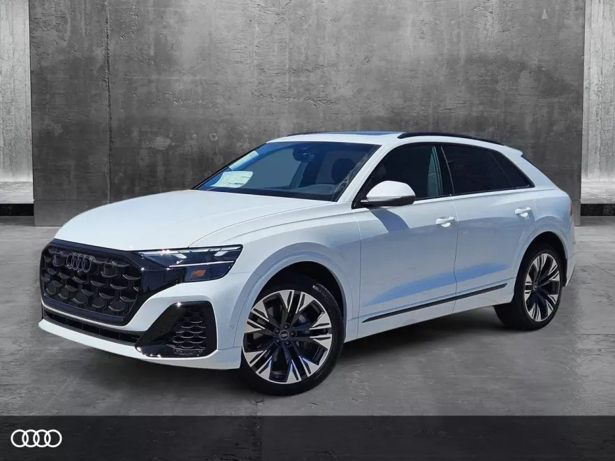 2025 Audi Q8 55 Premium Plus photo 1