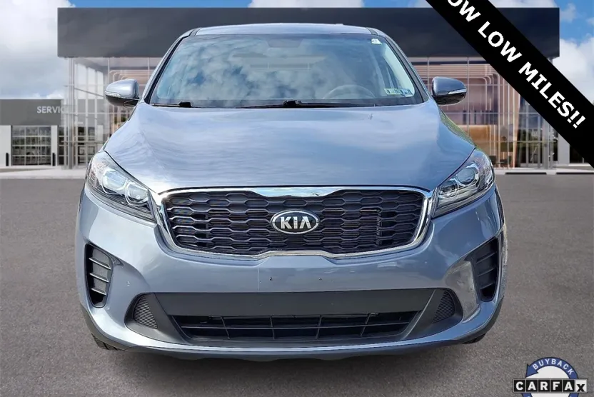 2020 Kia Sorento LX photo 1