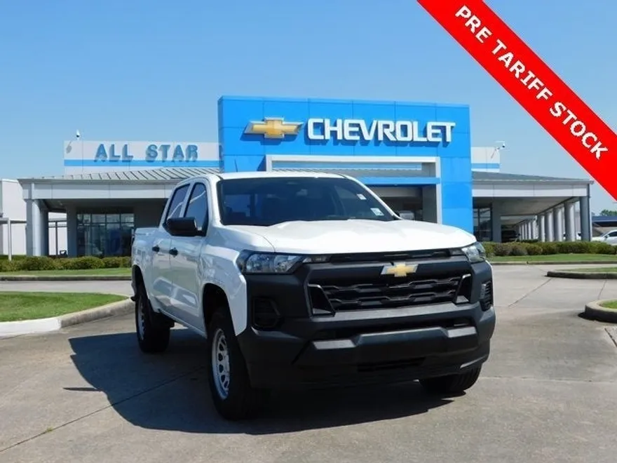 2025 Chevrolet Colorado LT photo 1