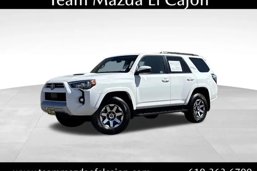 2024 Toyota 4Runner TRD Off-Road photo 1