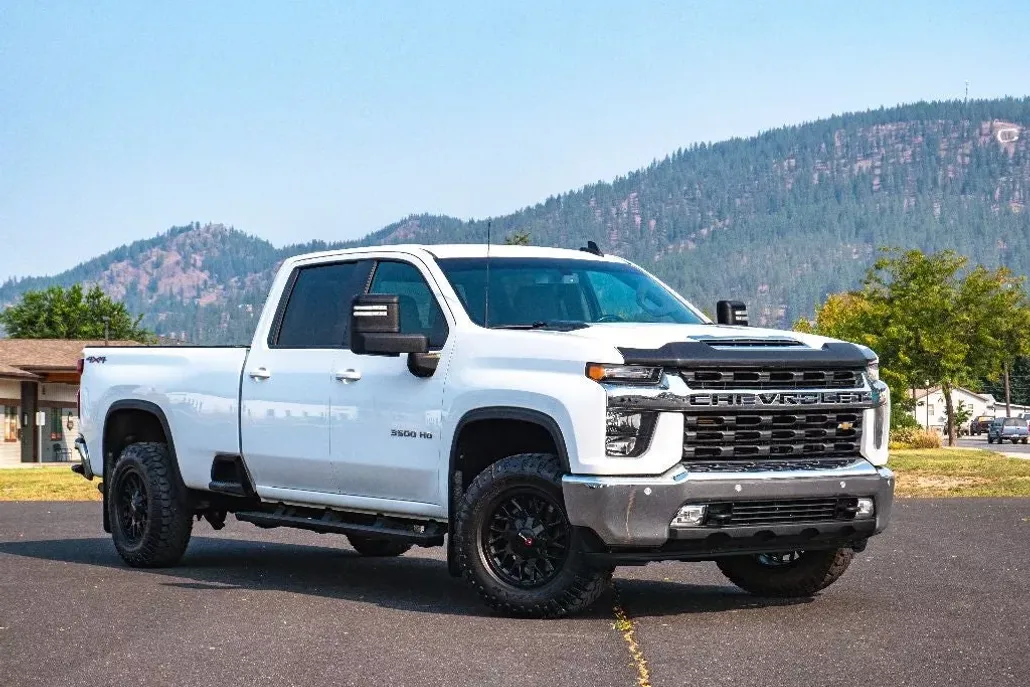 2020 Chevrolet Silverado 3500HD LT photo 1