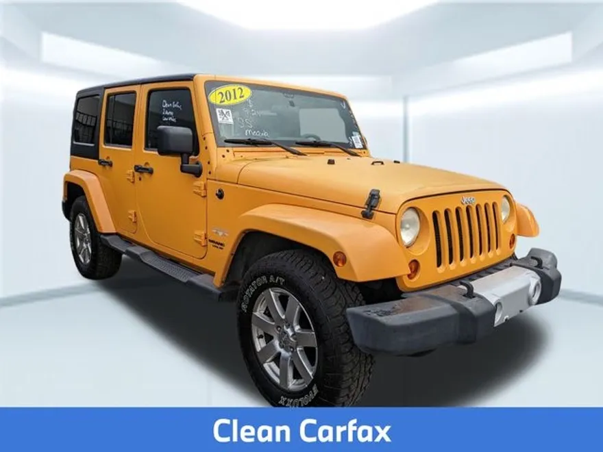 2012 Jeep Wrangler Unlimited Sahara photo 1