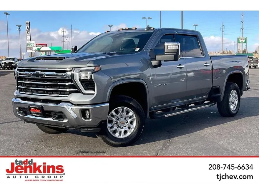 2024 Chevrolet Silverado 3500HD LTZ photo 1