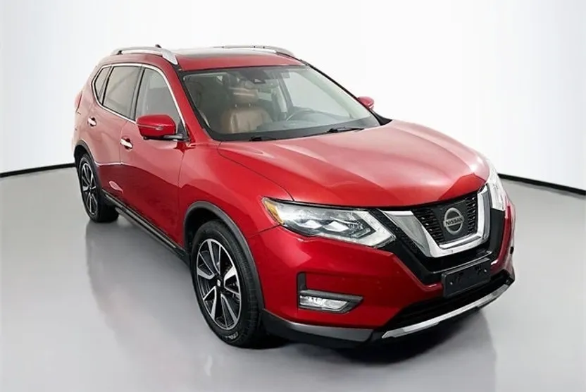 2017 Nissan Rogue SL photo 1