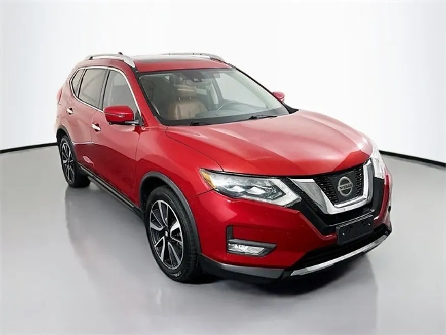 2017 Nissan Rogue SL photo 1
