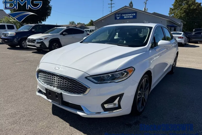 2020 Ford Fusion Titanium photo 1