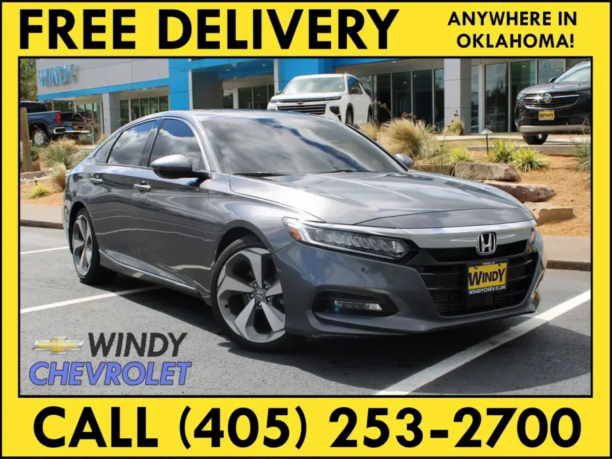 2018 Honda Accord Touring photo 1